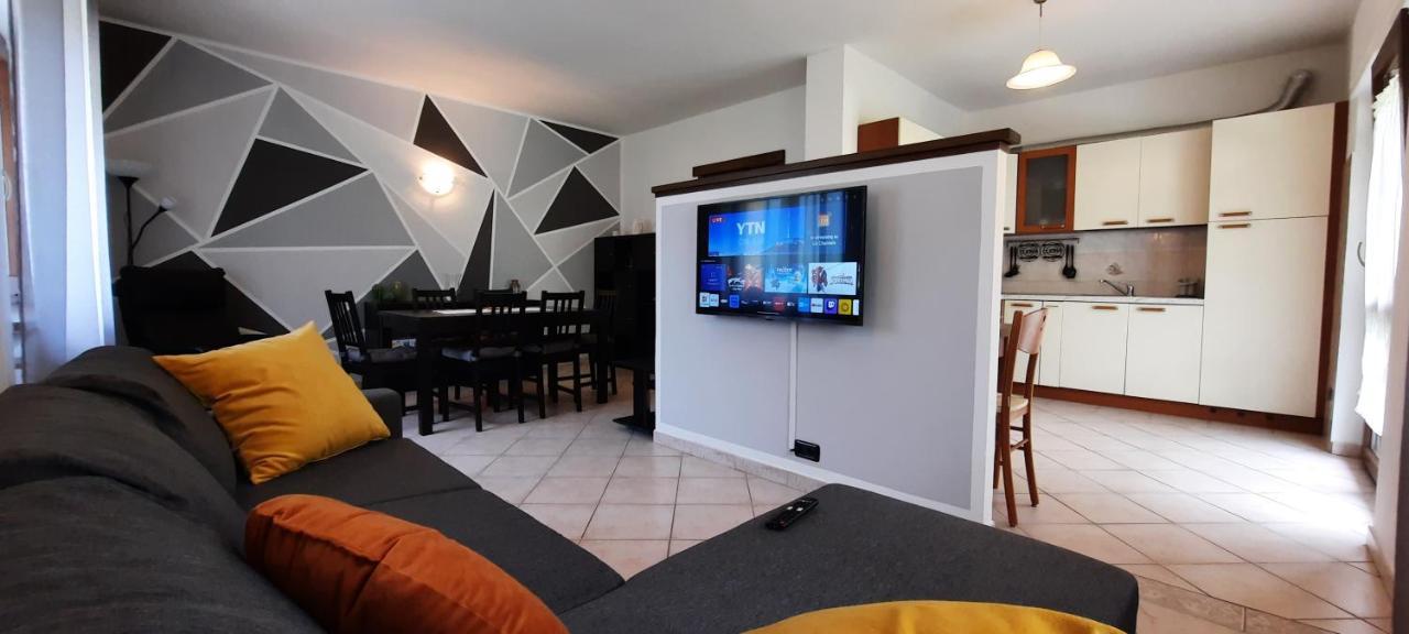 Chez Marie-Claire Apartman Montjovet Kültér fotó